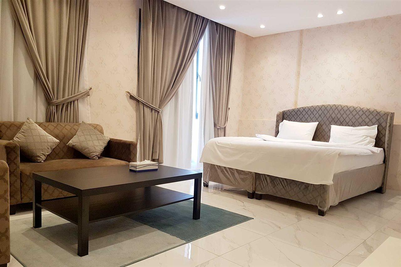 Magic Suite Al Mangaf Kuwait City Exteriör bild