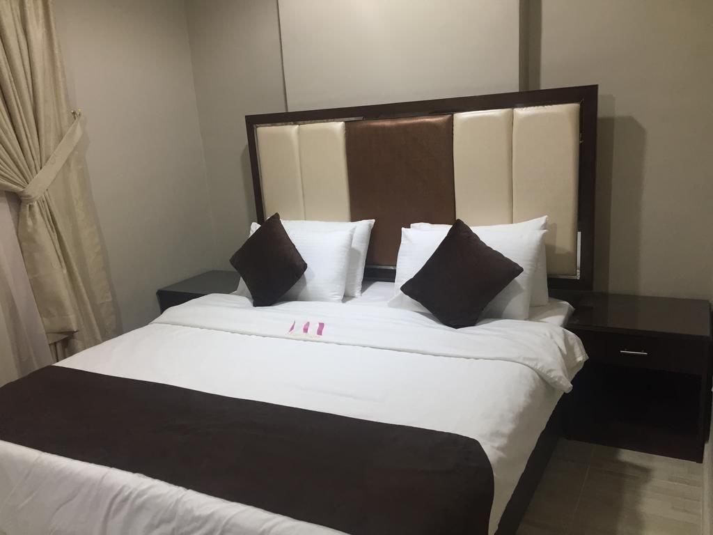 Magic Suite Al Mangaf Kuwait City Exteriör bild