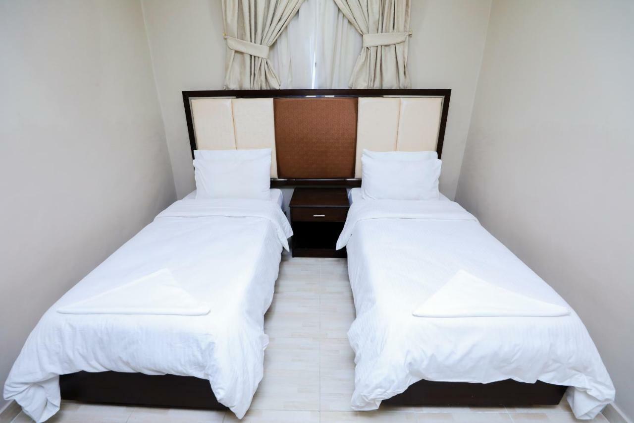 Magic Suite Al Mangaf Kuwait City Exteriör bild