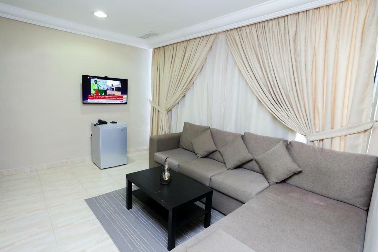 Magic Suite Al Mangaf Kuwait City Exteriör bild