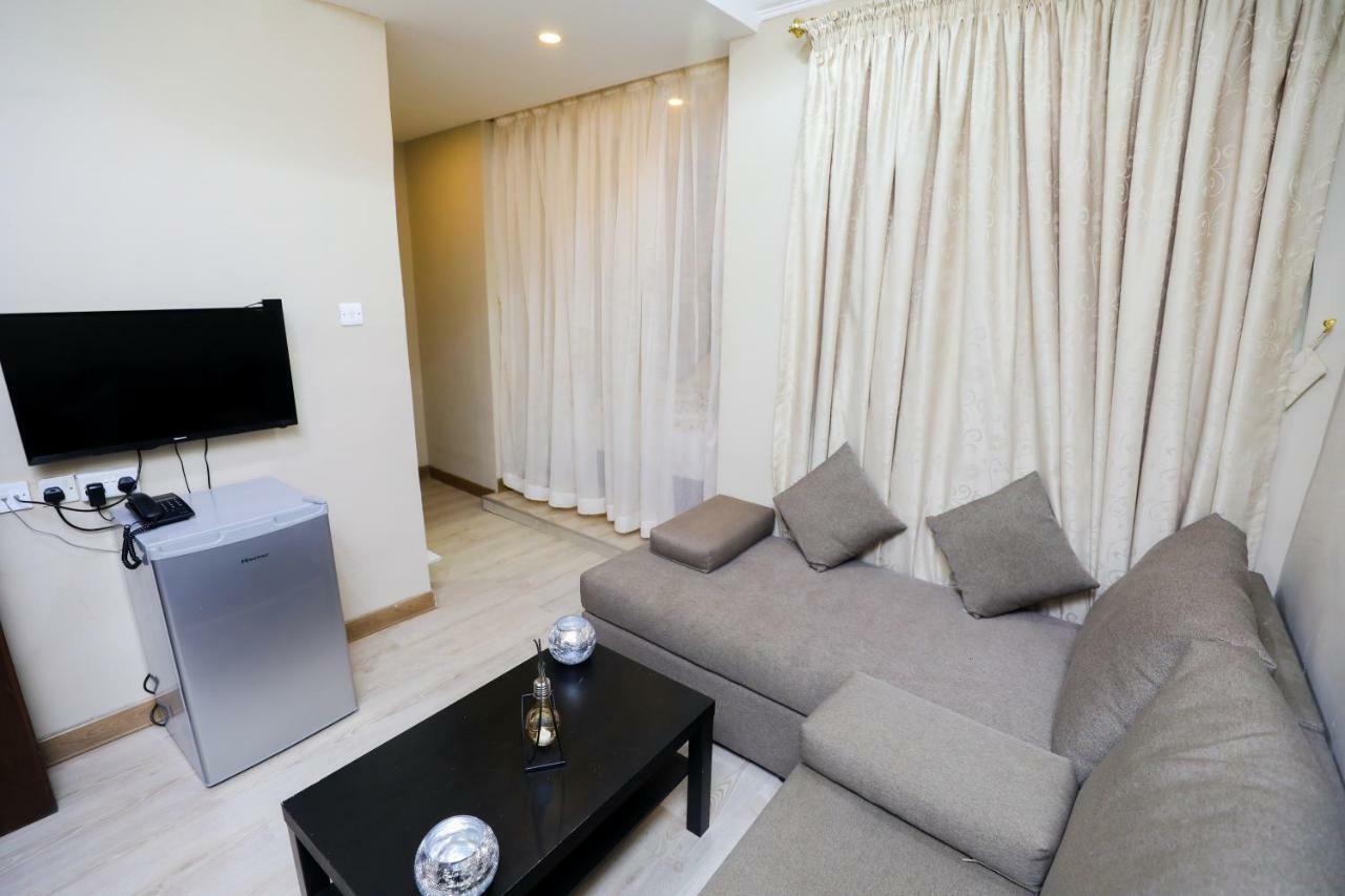 Magic Suite Al Mangaf Kuwait City Exteriör bild